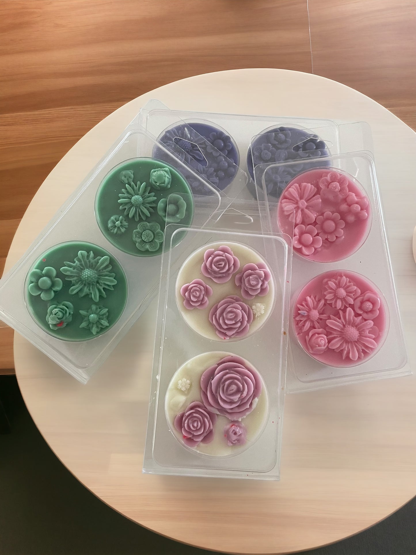 Floral whisper wax melts