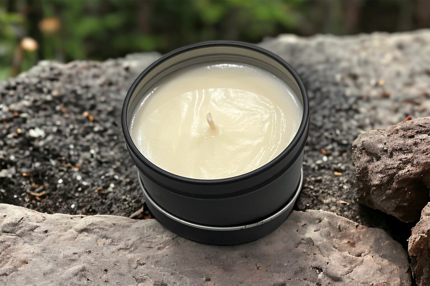 Small black travel candle-patchouli & musk